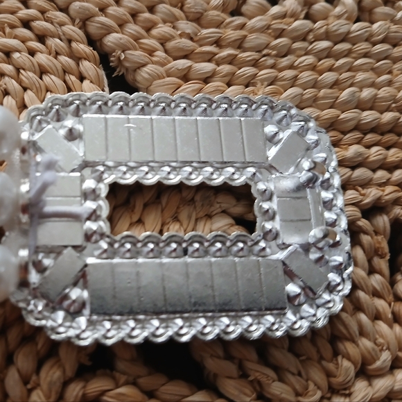 Faux Pearl And Rhinestone Belt - Picture 5 of 5